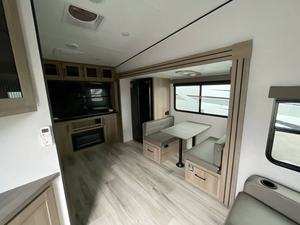 Nouveau 2026 Keystone C-o-l-e-m-a-n L-e-g-a-c-y 2400REX - Product Image 5