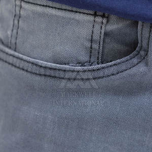 กางเกงยีนส์ผู้ชายสำหรับผู้ใหญ่กางเกงยีนส์ลำลองสีพื้น - Product Image 4