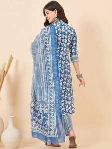 Cuello mandarín estampado motivos étnicos Kurta de algodón puro con pantalón y Dupatta - Product Image 6