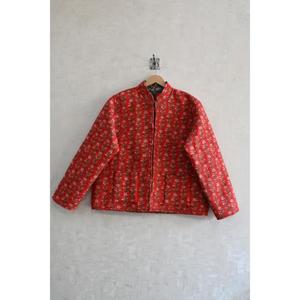 Chaqueta Acolchada Reversible Hecha a Mano, Chaqueta de Algodón con Estampado Floral en Bloques, Manga Larga, Chaqueta de Invierno con Botones para Mujer, para Venta al por Mayor y Exportación - Product Image 1