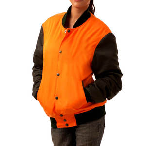 Veste universitaire d'hiver pour femmes avec logo personnalisé veste Letterman universitaire en laine mélangée pour le style de rue - Product Image 2