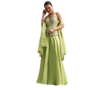 ชุดเคอร์ตาพาลาซโซปักลายสีเขียวอ่อนเสื้อผ้าพื้นเมืองสำหรับผู้หญิง - Product Image 1