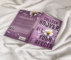 Tous vos livres brochés parfaits de Colleen Hoover, un roman d'amour magnifique pour adultes, un livre de fiction - Product Image 5