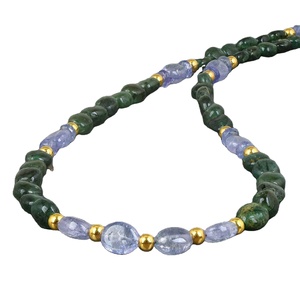 Collar de Cuentas de Resina de Alta Calidad, Piedra Natural Verde y Morada, Cadena Chapada en Oro, Joyería Unisex de Moda para Fiestas y Regalos - Product Image 2