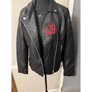 แจ็คเก็ตไบเกอร์หนัง PU สำหรับผู้หญิงปักลายด้านหน้า - Product Image 2