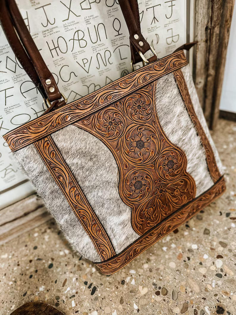 สีน้ำตาล