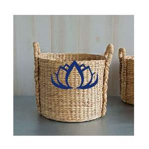 Cesta de jacinto de agua seca ecológica artesanal al por mayor con asas para un fácil almacenamiento y decoración-LOTO AZUL de Vietnam - Product Image 1