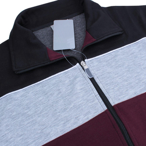 Venta al por mayor de chándales de entrenamiento deportivo personalizados para hombres, gran oferta de algodón duradero de secado rápido con cuello con capucha para el invierno - Product Image 3