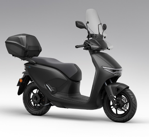 100 % REMISE Nouveau Scooter Moto CUV e 1cc 1 Vitesse 2026 Disponible à la Vente - Product Image 3
