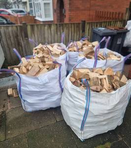 Qualité Sèche Hêtre Bois De Chauffage Four Séché Bois De Chauffage Sacs Feu Bois Palettes Longueur 25 Cm 33 cm Allemagne - Product Image 3
