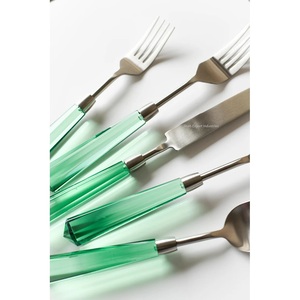 Juego de cubiertos de lujo moderno de acero inoxidable chapado en oro con asas de acrílico gris para uso de mesa en el hogar y la boda - Product Image 6