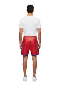 Nouveaux shorts de sport pour hommes en cuir véritable tendance avec cordon de serrage à la taille Rouge avec bordure bleue - Product Image 5