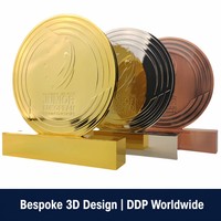 Trophée Abstrait Géométrique Sur Mesure Arabie Saoudite : Plaque Métallique de Luxe avec Finition Dorée pour Événements Sportifs 2026