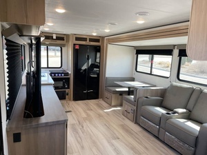 Nuevo 2025 Keystone C-o-l-e-m-a-n L-a-n-t-e-r-n 29R-K-S - Product Image 5