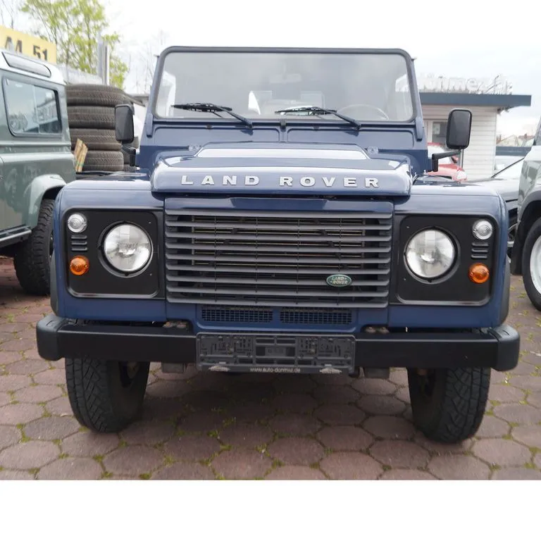 USED LAND RO VER DEFENDER 2011