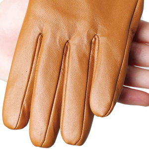 Guantes cálidos de cuero suave de invierno para mujer a la moda al por mayor guantes de cuero a la moda de nuevo diseño - Product Image 4
