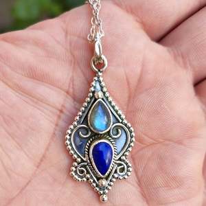 Collier en argent sterling 925 fait main avec labradorite et lapis-lazuli, cadeau unique pour son anniversaire ou son anniversaire de mariage - Product Image 4