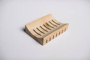 Jabonera de madera natural, soporte de jabón autodrenante para lavabo de ducha de baño y uso de cocina, protector de jabón antideslizante - Product Image 4