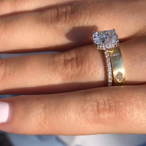 Anillo de compromiso de Plata de Ley 925, corte esmeralda, racimo de diamantes cultivados en laboratorio, estilo de moda, anillo de diamante libre de conflictos certificado IGI - Product Image 1