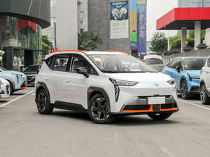 Voiture électrique d'occasion 2026 MN-Y haute performance avec autonomie NEDC de 201-300 km, batterie de 50-70 kWh, moteur de 120 kW - Product Image 2