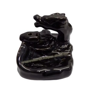 Quemador de Incienso de Reflujo con Diseño de Dragón, Quemador de Conos de Incienso de Porcelana y Cerámica de Alta Demanda de Rana Overseas Inc - Product Image 3