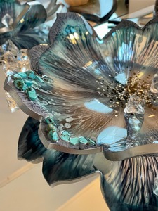 Cuenco decorativo de resina verde, bandeja de centro de mesa elegante, mesa hecha a mano, decoración elegante para el hogar para sala de estar, cocina, eventos - Product Image 4