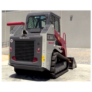 รถตักล้อยางคุณภาพสูง Takeuchi รุ่น TL8R2 และ TL10V2 พร้อมเครื่องยนต์ดีเซล Doosan ถังน้ำมันเชื้อเพลิงขนาด 28.3 แกลลอน ระบบควบคุมแบบ Pilot Operated - Product Image 3