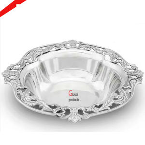 Cuenco para servir comida de metal chapado en plata de forma redonda decorativa con diseño de mariposa dorada para hotel hogar - Product Image 4