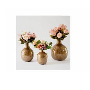 Haute Qualité Moderne Doré Décoratif En Métal Vase Moderne En Métal Table Vase Élégant Bureau À Domicile Salon Table Décor - Product Image 2