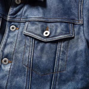 Veste en jean pour hommes veste en cuir véritable denim bleu clair personnalisée pour les hommes avec logo vente en gros - Product Image 6