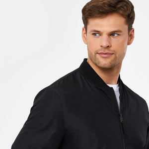 Chaqueta Bomber Negra de Invierno para Hombre, Colección de Invierno, Venta al por Mayor, Alta Calidad, Personalizada, Estilo Hip Hop, Chaqueta de Invierno con Cuello Alto, Chaqueta de Tela para Hombre - Product Image 6