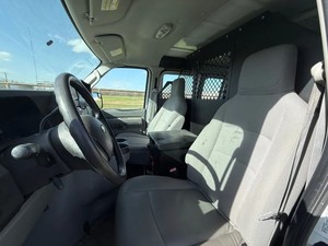 UTILITAIRE FORDD E150 D'OCCASION 2014 - Product Image 4