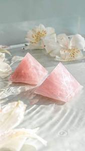 Cristal de Cuarzo Rosa Natural Ecológico de Alta Calidad, Ovalado, Grabado, Gema Rosa para Decoración del Hogar, Sanación Energética, Disponible para Exportación - Product Image 5