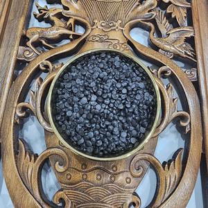 เม็ดพลาสติก HDPE5 PE 100 สีดำ สำหรับท่อน้ำ มีแถบสีแดง ผู้ผลิตเม็ดพลาสติกเรซินธรรมชาติ ราคาแข่งขัน สีทอง - Product Image 3