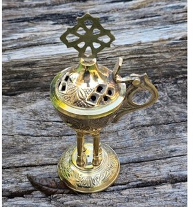Quemador de incienso de latón con mango Incensario de latón religioso para la Iglesia Altar Oración Adoración Templo del hogar Decoración y uso espiritual - Product Image 5