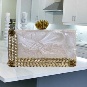 Pochette en résine de luxe faite à la main, broderie écologique, strass, été, personnalisable, haute qualité, meilleur prix, design décoratif - Product Image 1