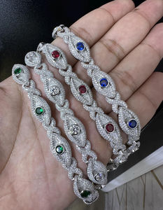 Pulsera de Diamantes de Moissanita Premium para Hombre Diseñada con Artesanía Moderna Perfecta para un Estilo Diario Elegante de la India - Product Image 2