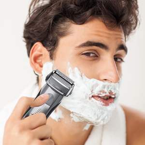 Paquete de 2 cabezales de repuesto para afeitadora eléctrica, para rostro y cuerpo, idioma de operación en alemán, cuchillas dobles y triples, características lavables - Product Image 1