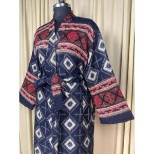 Cárdigan tipo bata de mezcla de lana de yak para mujer, con estampado de diamantes azules, cómodo para el invierno, estilo romántico, ropa de estar por casa con bolsillos, abrigo de casa tejido con diseño original - ODM - Product Image 4