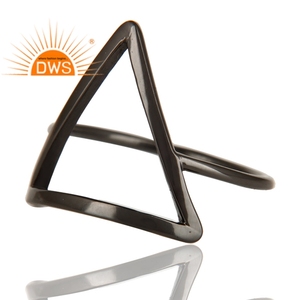 Anillo apilable Triangular Chapado en rodio negro de plata esterlina más vendido Fabricante de joyería personalizada - Product Image 3
