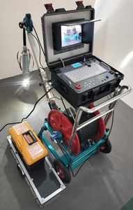 Caméra de puits souterrain à objectif de 360 degrés Scanner d'eau de puits de 600m de profondeur Équipement d'inspection de forage à vendre caméra de forage - Product Image 5