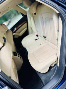 สะอาดสดใหม่ ปี 2023 Q5 quattro Premium 40 TFSI - Product Image 4