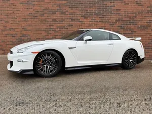 Nissan GT-R Premium 2024 - Product Image 6