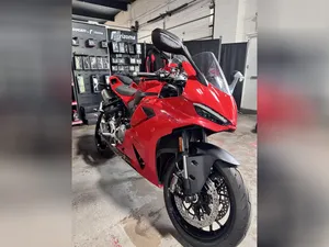 Nuova PANIGALE V.2 2026: Entusiasmante per gli appassionati A - Product Image 3