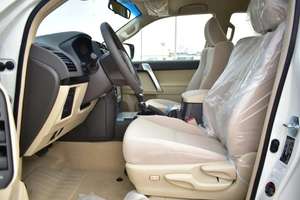 NOUVEAU TOYOTALANDCRUISER PRADO - Product Image 4