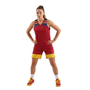 Camisetas de Voleibol Personalizadas sin Mangas - Corte Atlético Sublimado para Hombre, Pedidos al por Mayor para Equipos a Precio Económico - Product Image 3