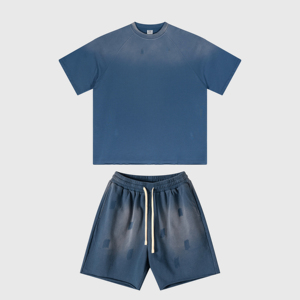 Logo personnalisé OEM Ensemble deux pièces d'été pour hommes Ensemble t-shirt et short décontractés Costume de sport pour hommes Costumes à manches courtes à la mode personnalisés - Product Image 3