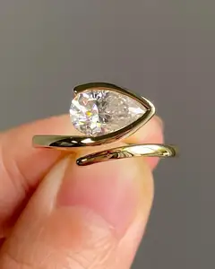 认证钻石订婚戒指东西梨切割实验室种植钻石戒指2.00 Ct嵌框套装接龙笼头CVD结婚戒指