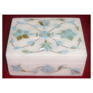 Caja con incrustaciones de fregona de forma Rectangular de diseño personalizado, nueva mano de obra de arte Floral, caja con incrustaciones de nácar de mármol Natural hecha a mano - Product Image 1