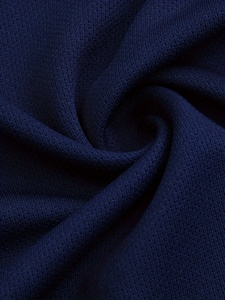 Ensemble de maillots de football unisexe de haute qualité, respirant et à séchage rapide, vêtements de sport antibactériens en polyester 100% pour équipes, sublimation personnalisée - Product Image 3